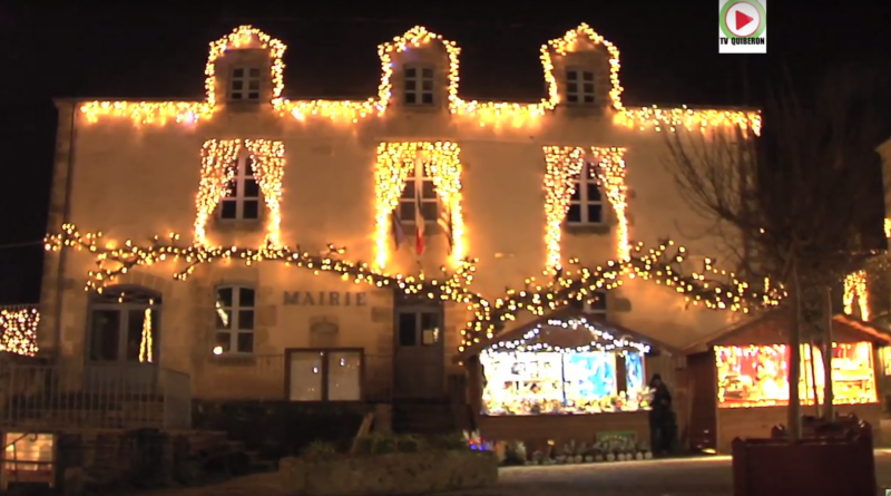 The spirit of Christmas in Rochefort-en-Terre - France Brittany