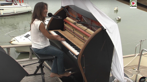 Pianocean - Sailing the world with a Piano