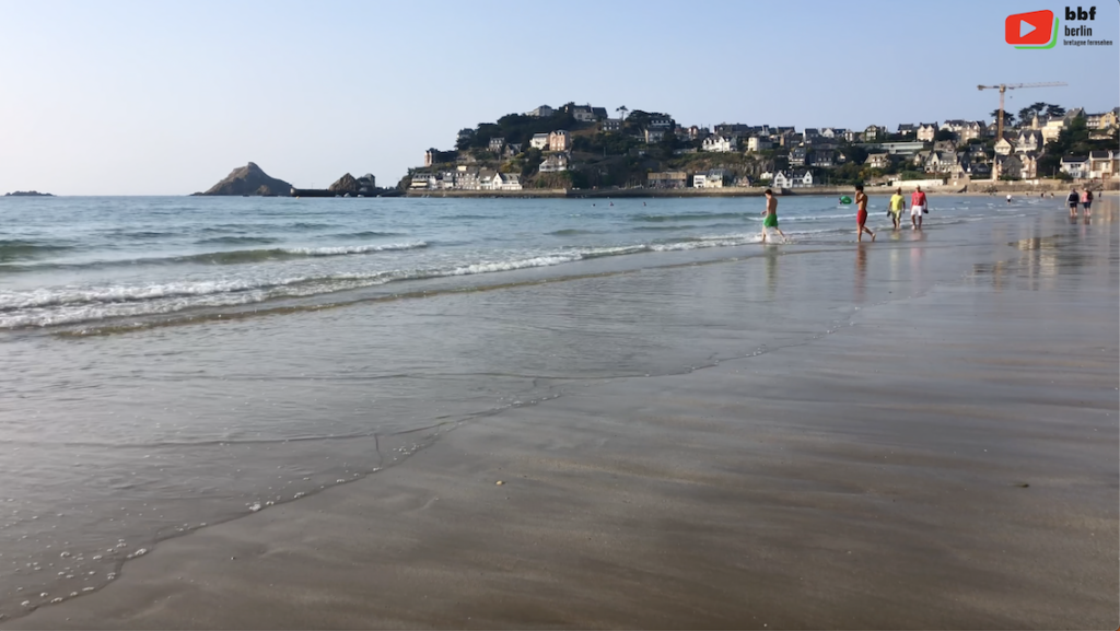 Bretagne | Strand von Pléneuf Val André | BBF Berlin Bretagne Fernsehen