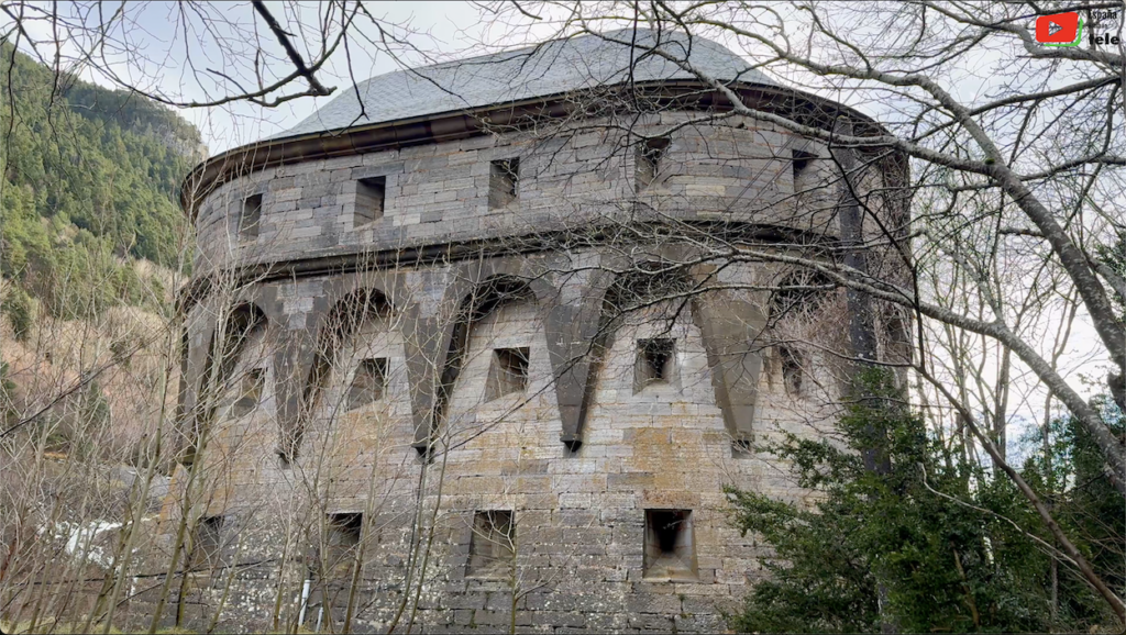 Aragón | Canfranc Estación La Torre de Fusileros | España Bretaña Tele