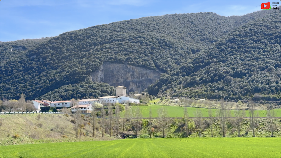 Navarra | Yárnoz Pequeño pueblo en Navarra | España Bretaña