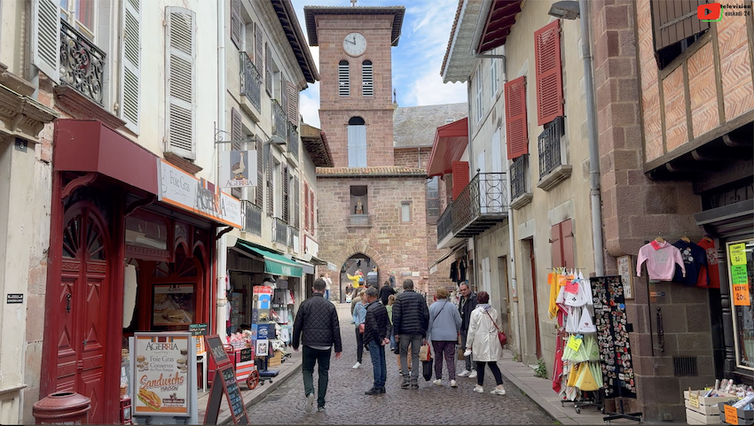 Basque Country | Town of Saint-Jean-Pied-de-Port / Ville médiévale | Euskadi 24 Television