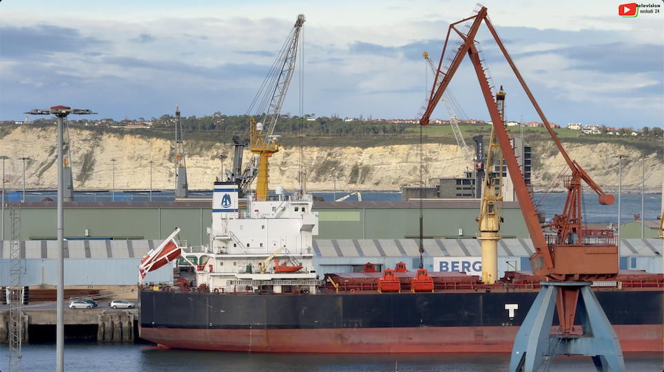Basque Country | Santurtzi Bilbao Harbor / Port de Bilbao | Euskadi 24 Television